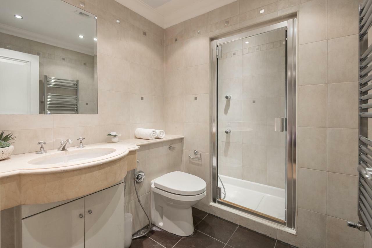 One Bedroom Hyde Park Apartment London Kültér fotó